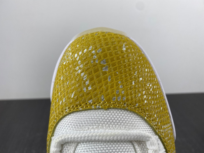 air jordan 11 low wmns “yellow snakeskin”-ah7860-107