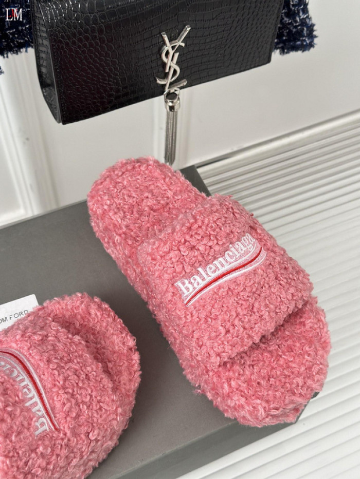 Balenciaga Sandal 23