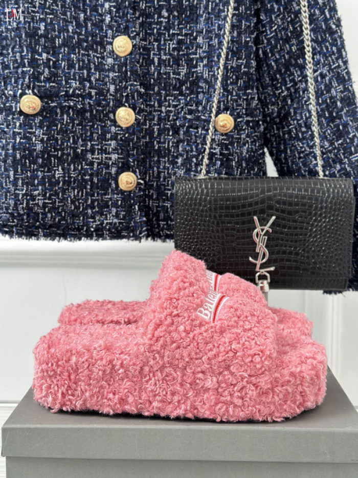 Balenciaga Sandal 23