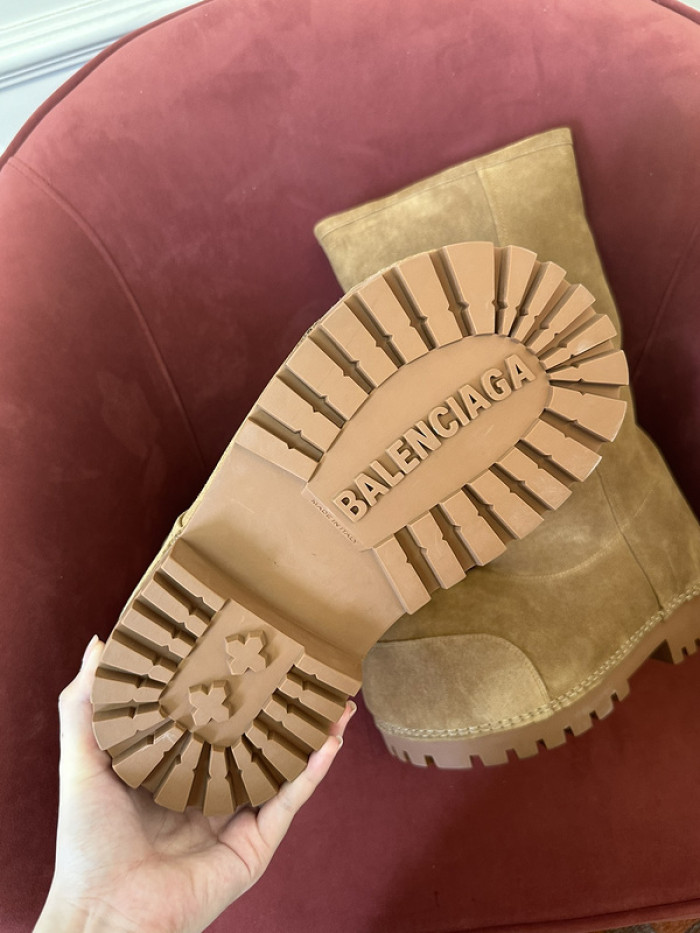BALENCIAGA BOOT -13