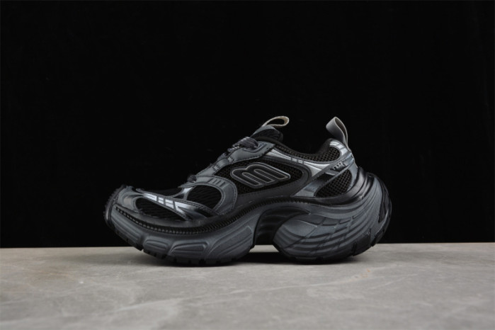 Balenciaga Sneaker -W1MV2 0125