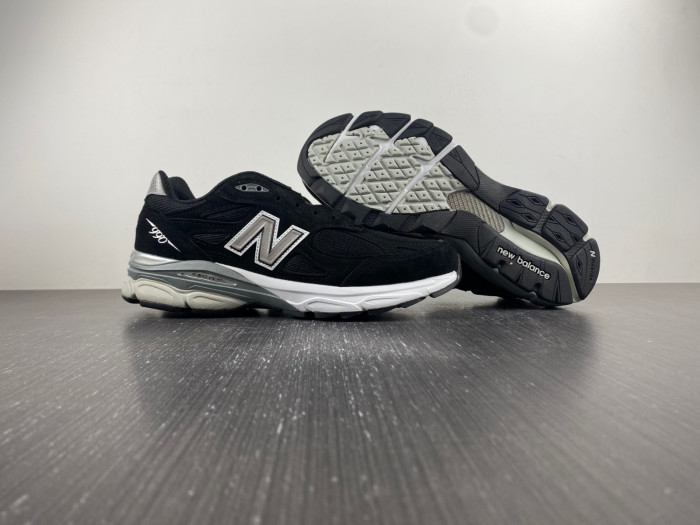 new balance 990v3 black white-m990bs3