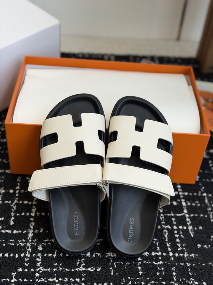 H**me5 Sandal 66