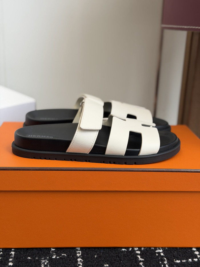 H**me5 Sandal 66