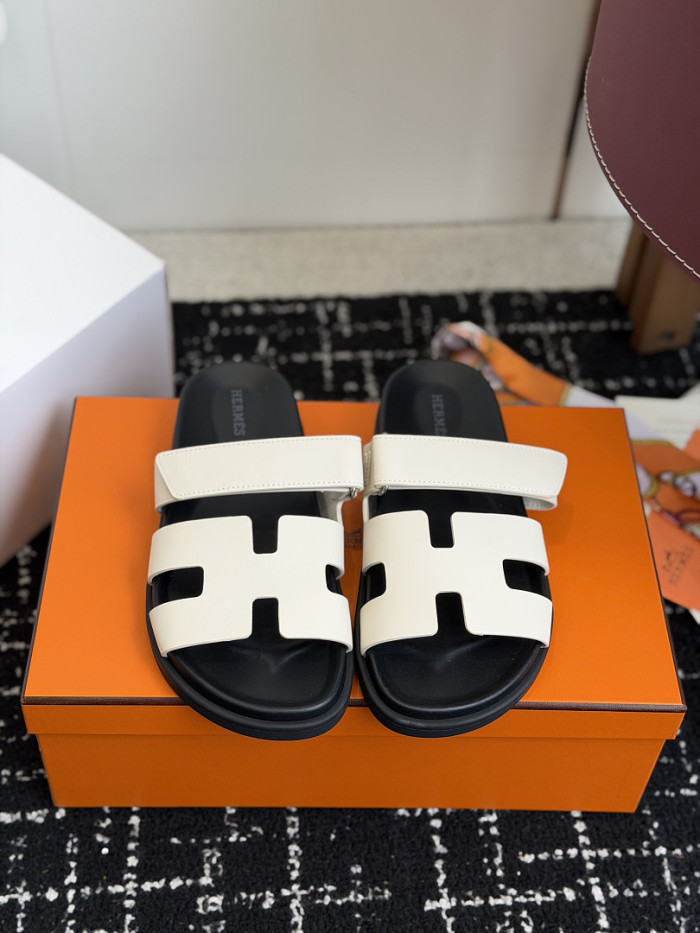 H**me5 Sandal 66