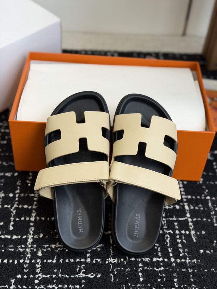 H**me5 Sandal 65