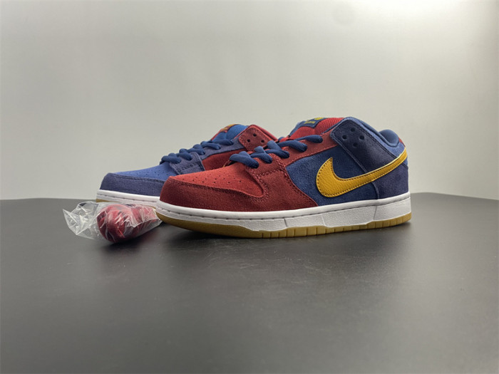 nike sb dunk low “barcelona” dj0606-400