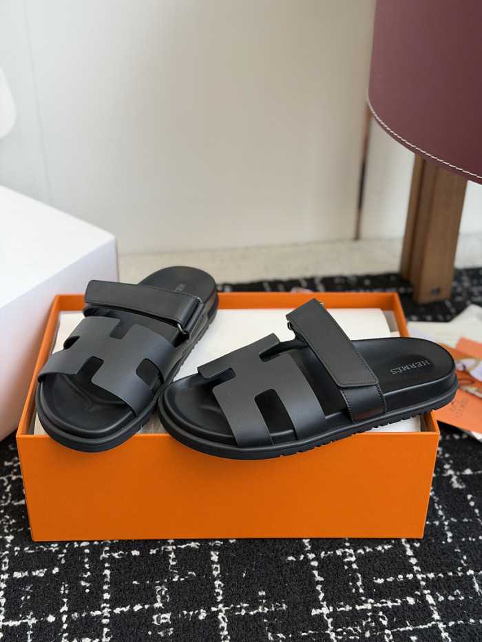 H**me5 Sandal 63