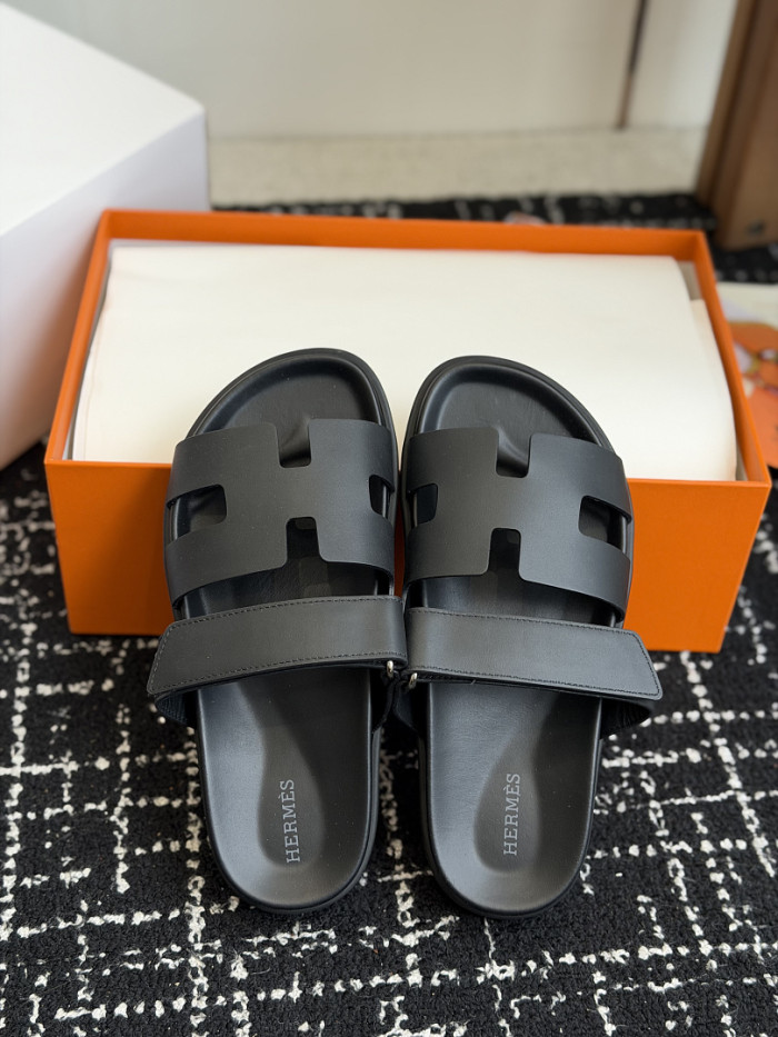H**me5 Sandal 63