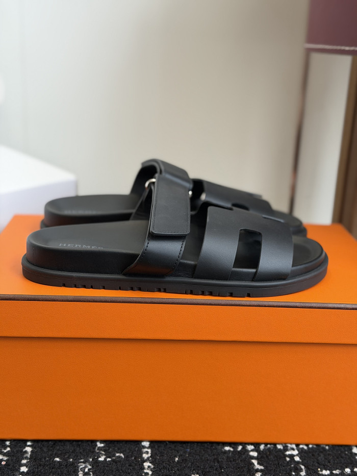 H**me5 Sandal 63