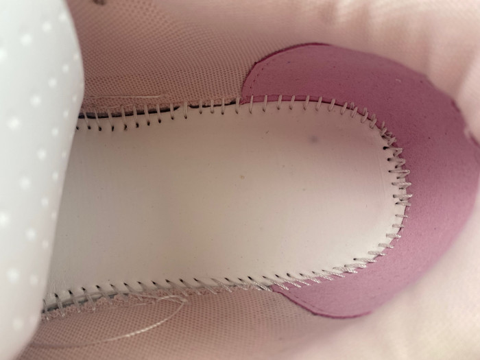 off-white out of office -10