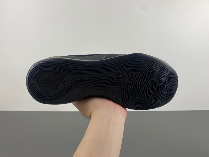 Nike Kobe 9 EM Low-646701-701