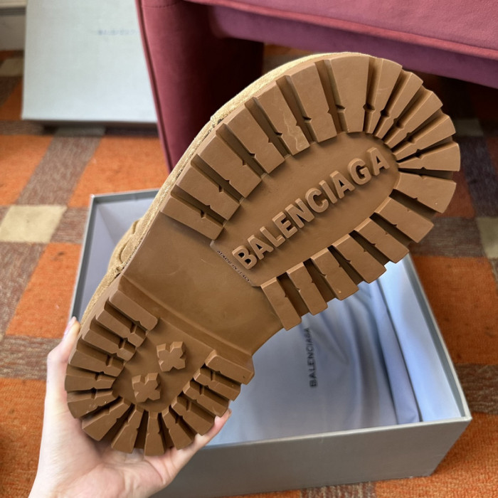 BALENCIAGA BOOT -09