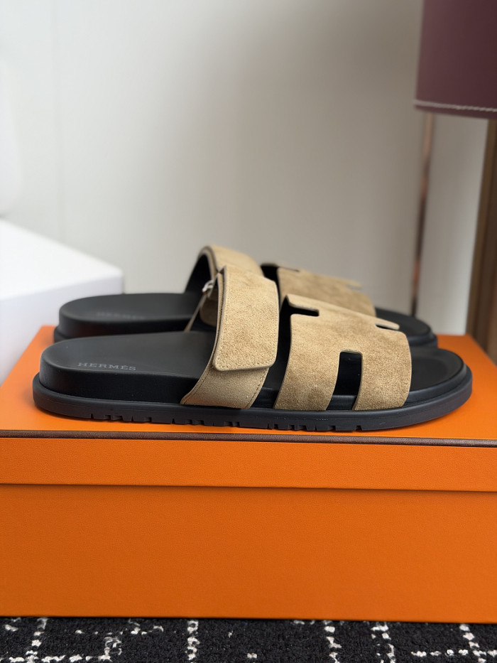 H**me5 Sandal 76
