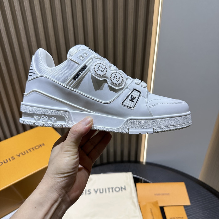 LV snekaers 273