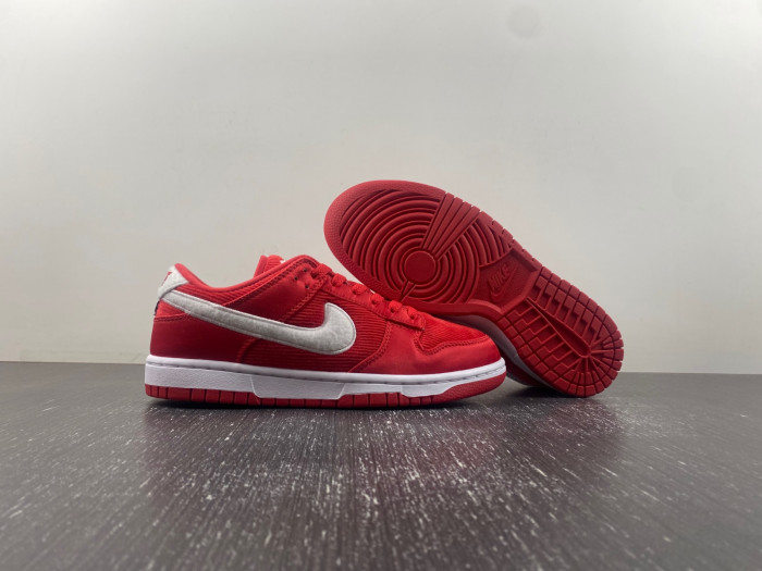nike dunk low valentine