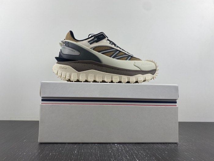 MONCLER SNEAKER 04
