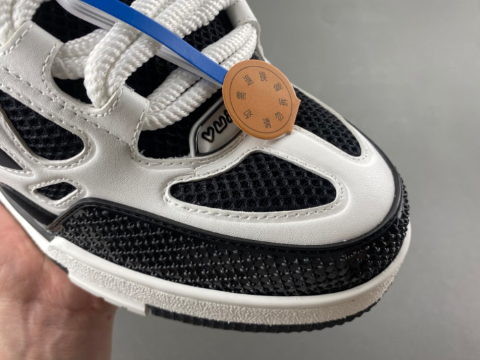 LV snekaers 281