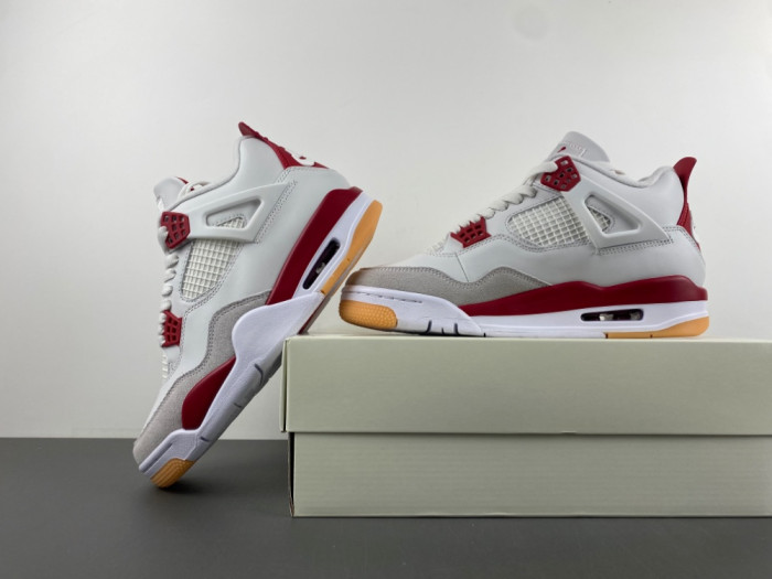 Jordan 4 Retro SB Varsity Red-DR5415-106
