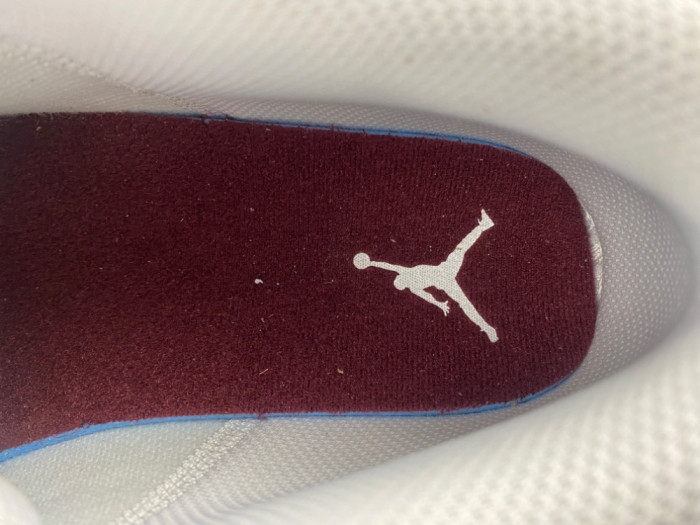 Air Jordan 1 Low -IV5325-110