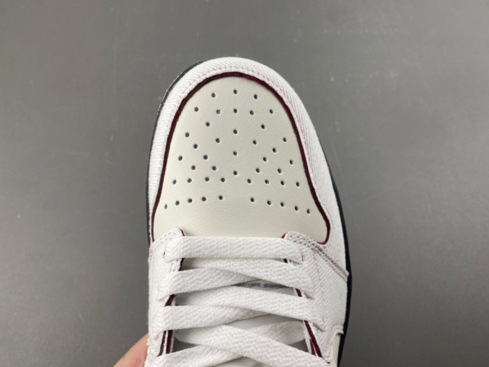 Air Jordan 1 Low -IV5325-110