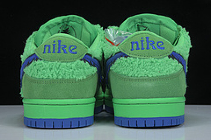 grateful dead x nike sb dunk low“ green bear” cj5378-300
