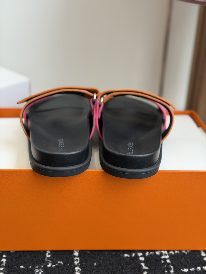 H**me5 Sandal 70