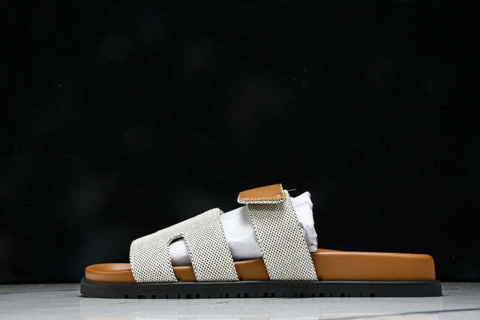 H**me5 Sandal 49