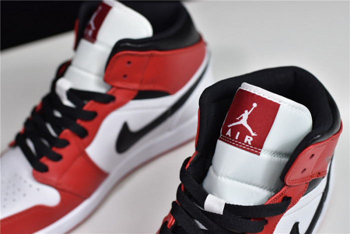 air jordan 1 mid chicago 554724-173