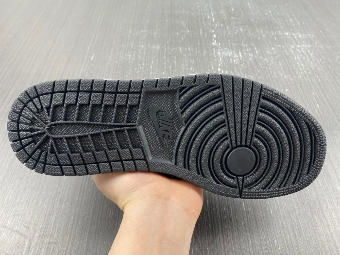 travis scott x air jordan 1 low og aj1