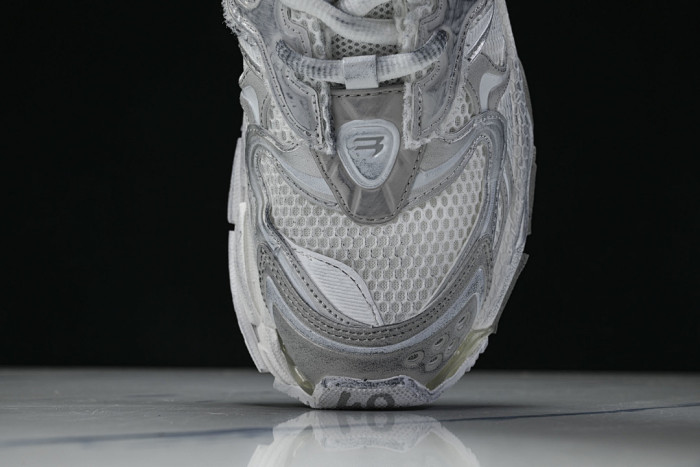 SNEAKER RUNNER 51