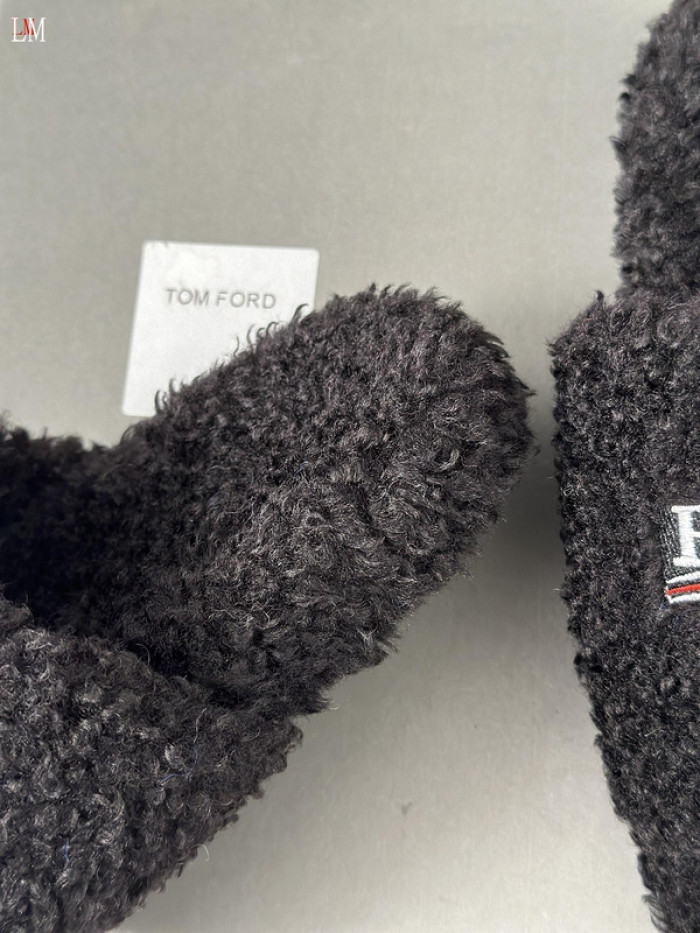 Balenciaga Sandal 14