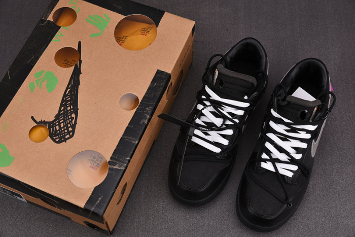 o-w x dunk low “50 of 50” dm1602-001