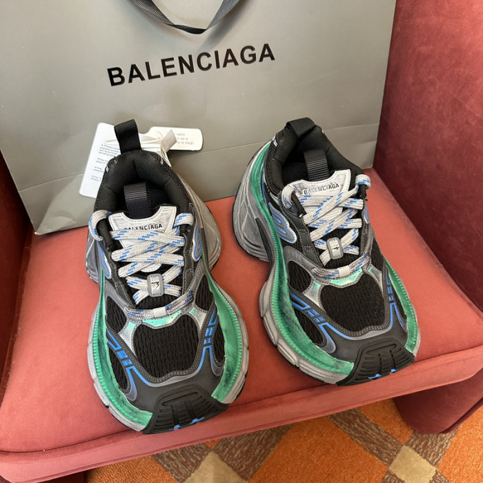 BALENCIAGA 39