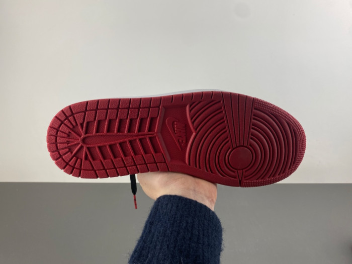 Air Jordan 1 Low OG “Banned”-IW6276-001