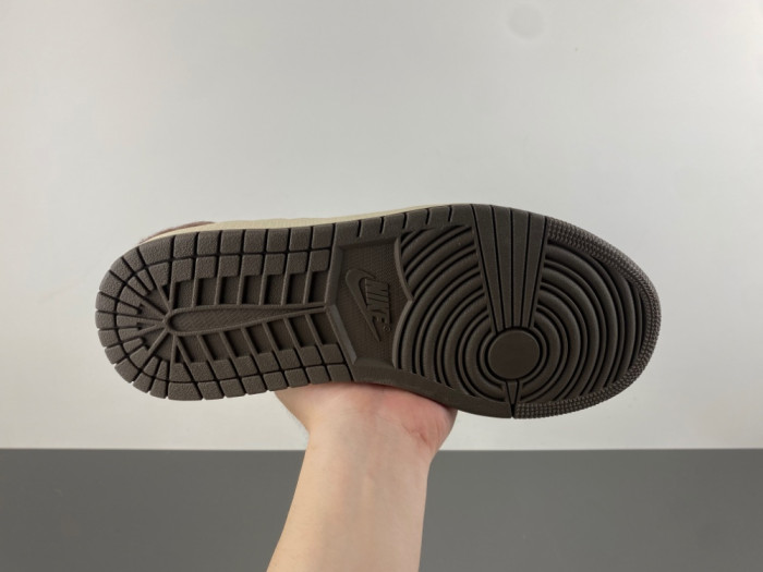 Travis Scott x Jordan Air Jordan 1 Low-DM7866-717