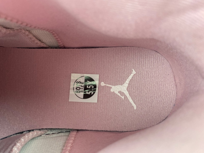 Jordan 12 Retro Pearl Pink-510815-600