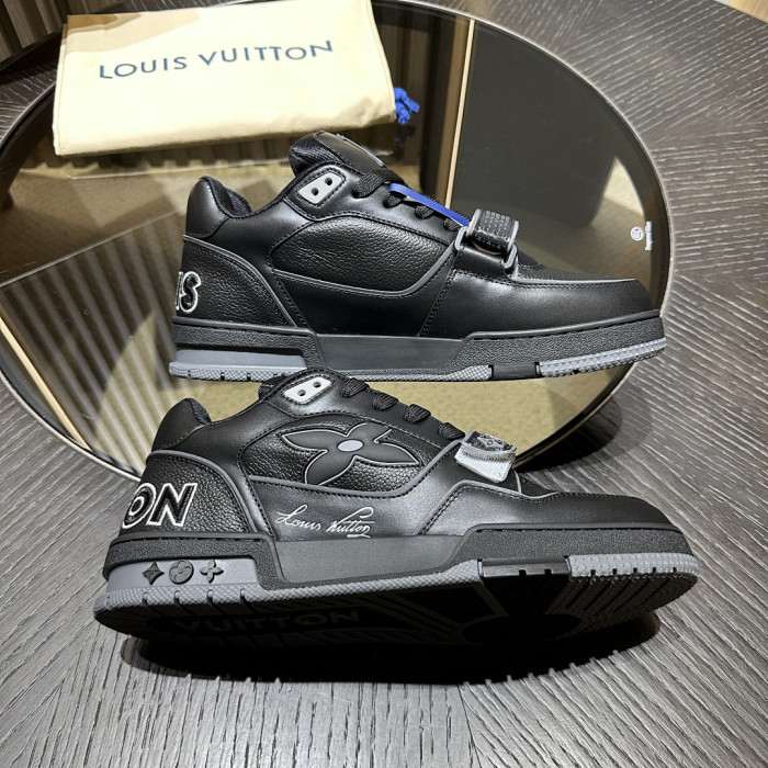 LV snekaers 263