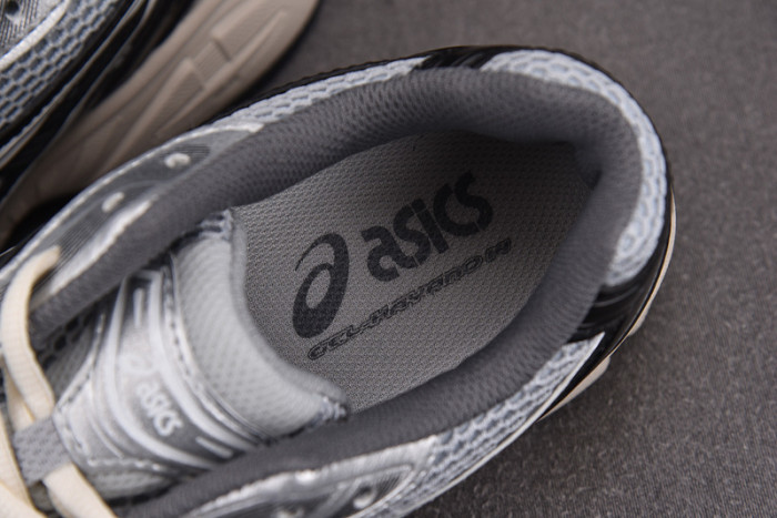ASICS Gel-Kayano 14 Black Glacier Grey Silver-1201A935-001