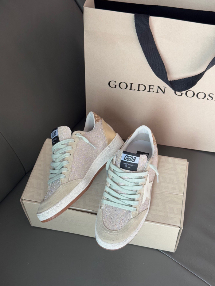 GOLDEN GOOSE