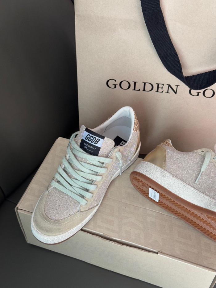 GOLDEN GOOSE