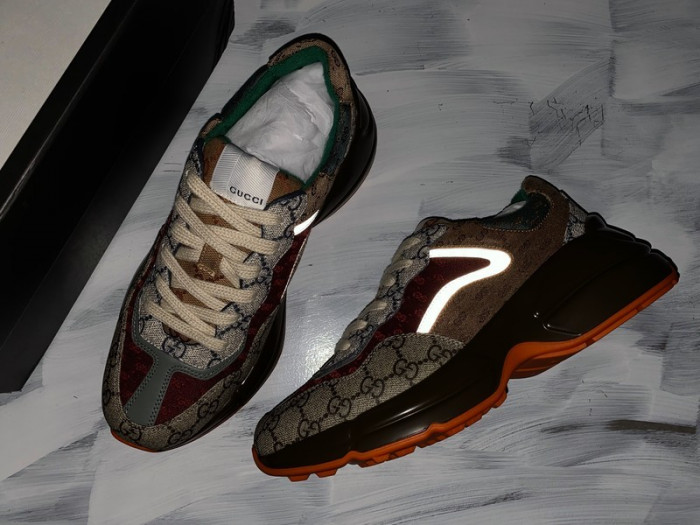 g**i rhyton vintage trainer sneaker 576969 drw00 9522