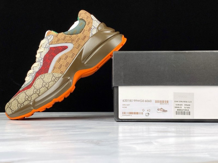 g**i rhyton vintage trainer sneaker 576969 drw00 9522