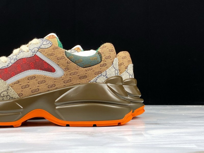 g**i rhyton vintage trainer sneaker 576969 drw00 9522