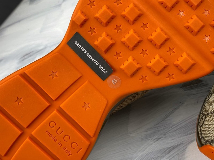 g**i rhyton vintage trainer sneaker 576969 drw00 9522