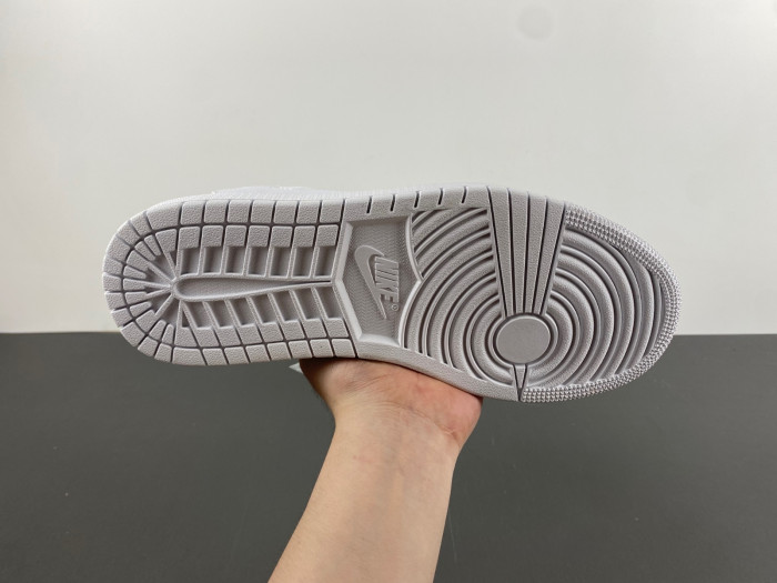 Travis Scott x Air Jordan 1-DM7866-292