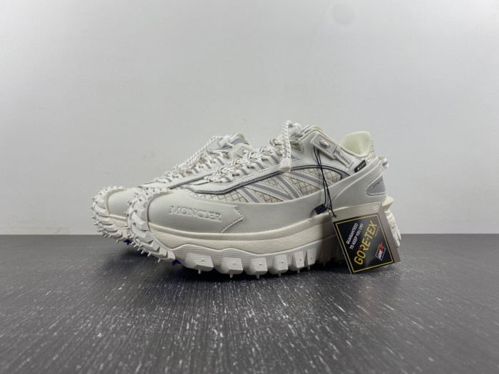 MONCLER SNEAKER 05