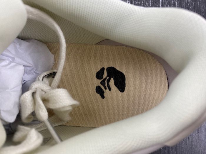 off-white out of office -23