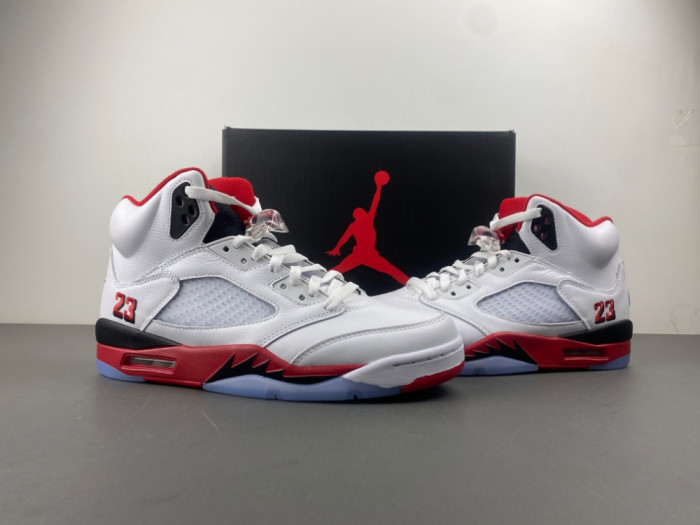 Air Jordan 5 “Fire Red Black Tongue”-HQ7978-101