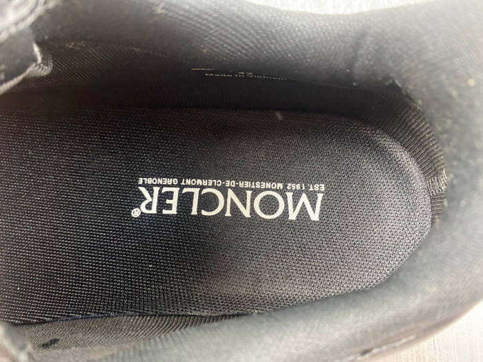 MONCLER SNEAKER 01